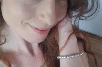 Ana Molly reigns as YANKS.com Girl of the Month